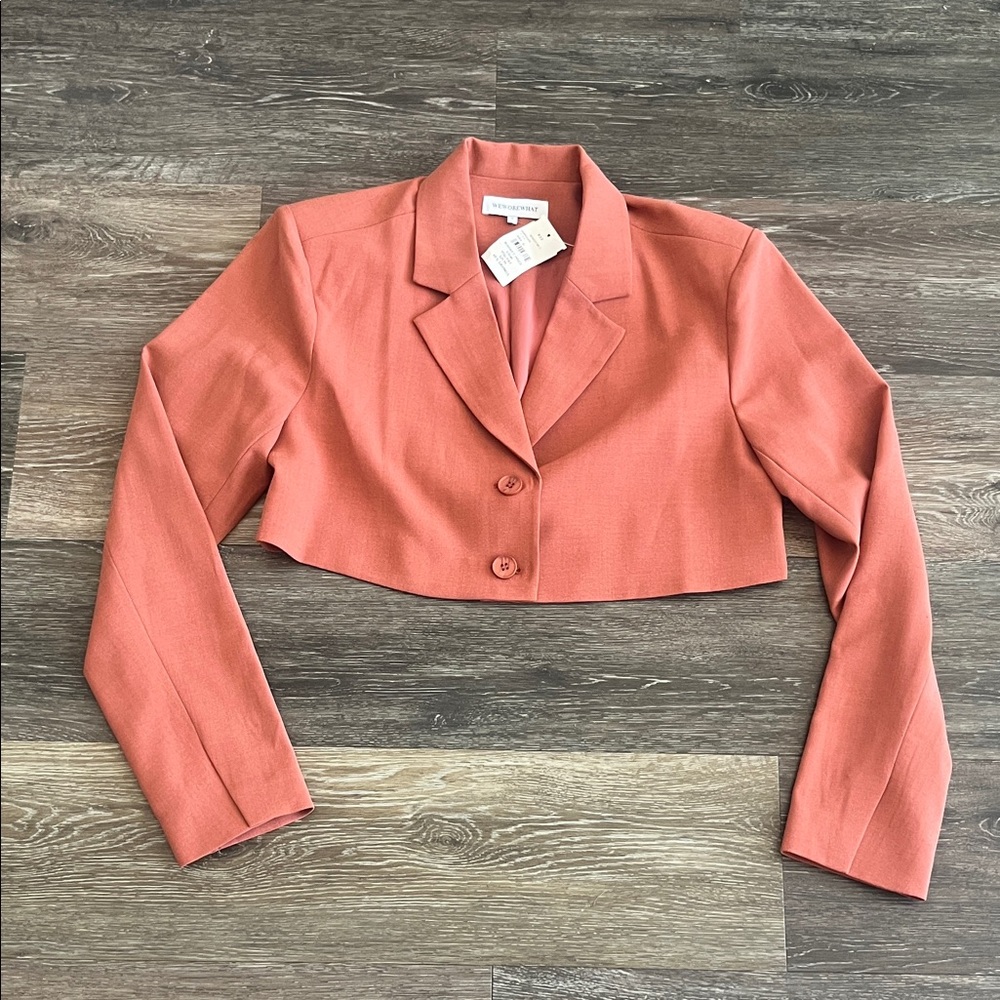 Women's Cropped Coral Blazer